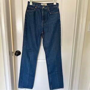 SOLD ‼️Reformation Blue Straight Jeans Classic Style
